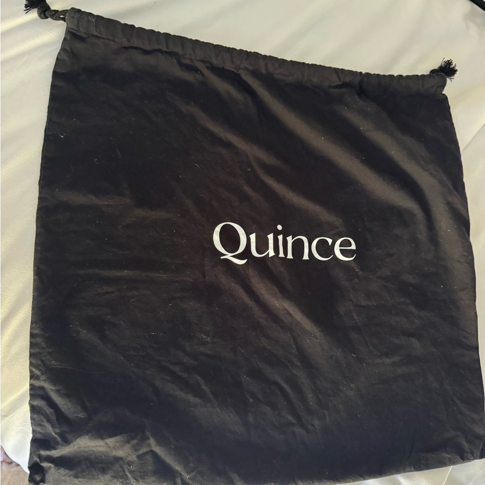Quince Classic Black Garment Bag